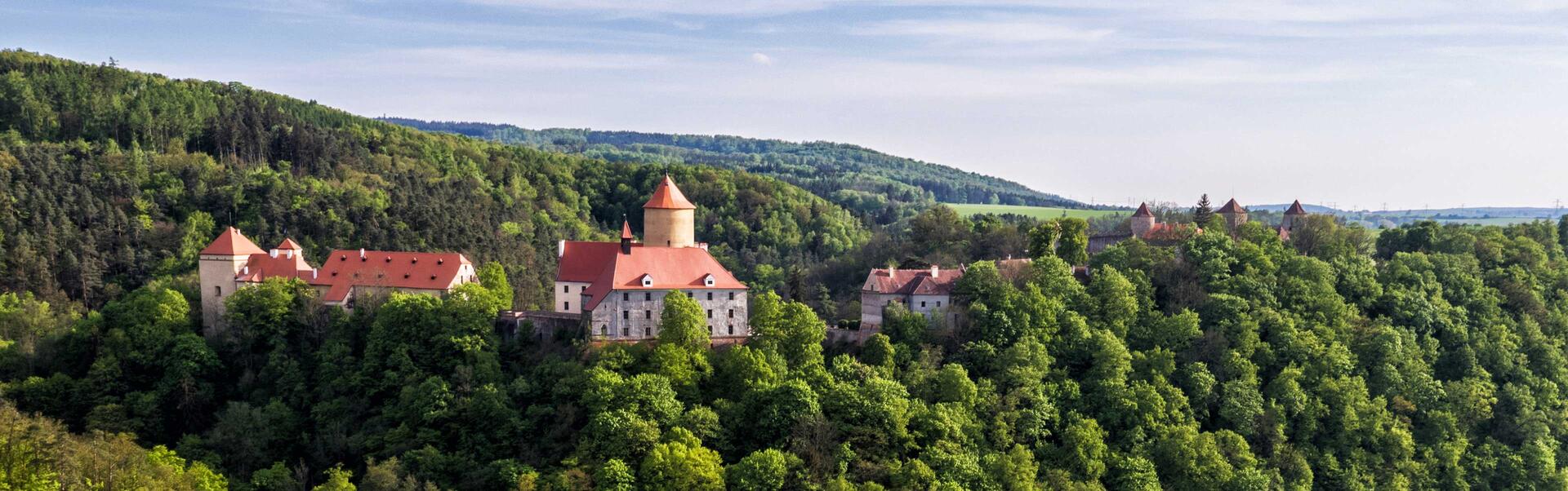 Go from Brno Brněnsko Jednodenní výlety z Brna Poznejte okolí Brna